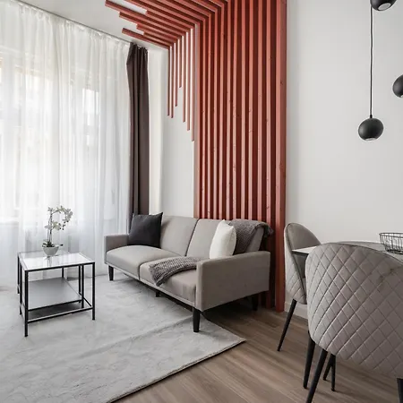 Downtown Amber Nest, Sky Apartamento